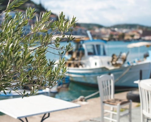 restaurant-de-plage-=-terrasse-interdite-?