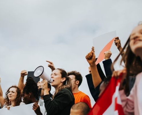 coronavirus-(covid-19)-:-pas-de-manifestation-pendant-le-confinement-?