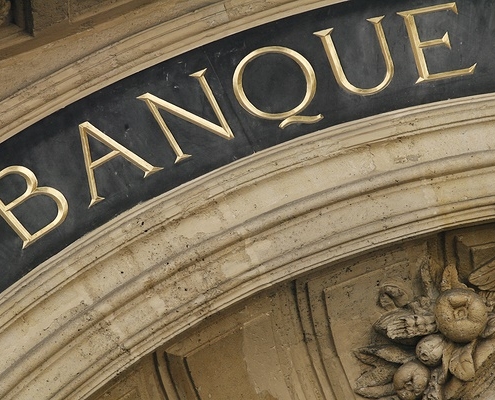 intermediaire-en-operations-de-banque-:-«-a-l’impossible,-nul-n’est-tenu-»-?