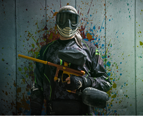 association-et-journee-«-paintball-»-:-etes-vous-responsable-d’une-balle-(de-peinture)-perdue-?