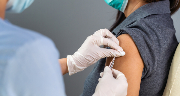 loi-«-pass-sanitaire-»-:-ce-qu’il-faut-savoir-sur-la-vaccination-obligatoire